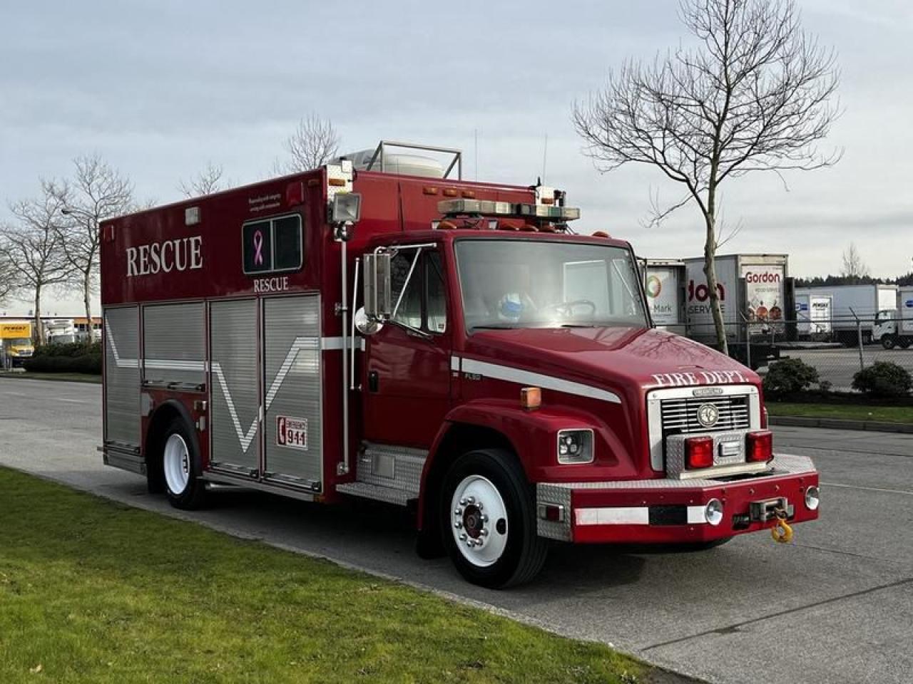 Used 1994 Freightliner FL80 Rescue Fire Truck Diesel for sale in Burnaby, BC