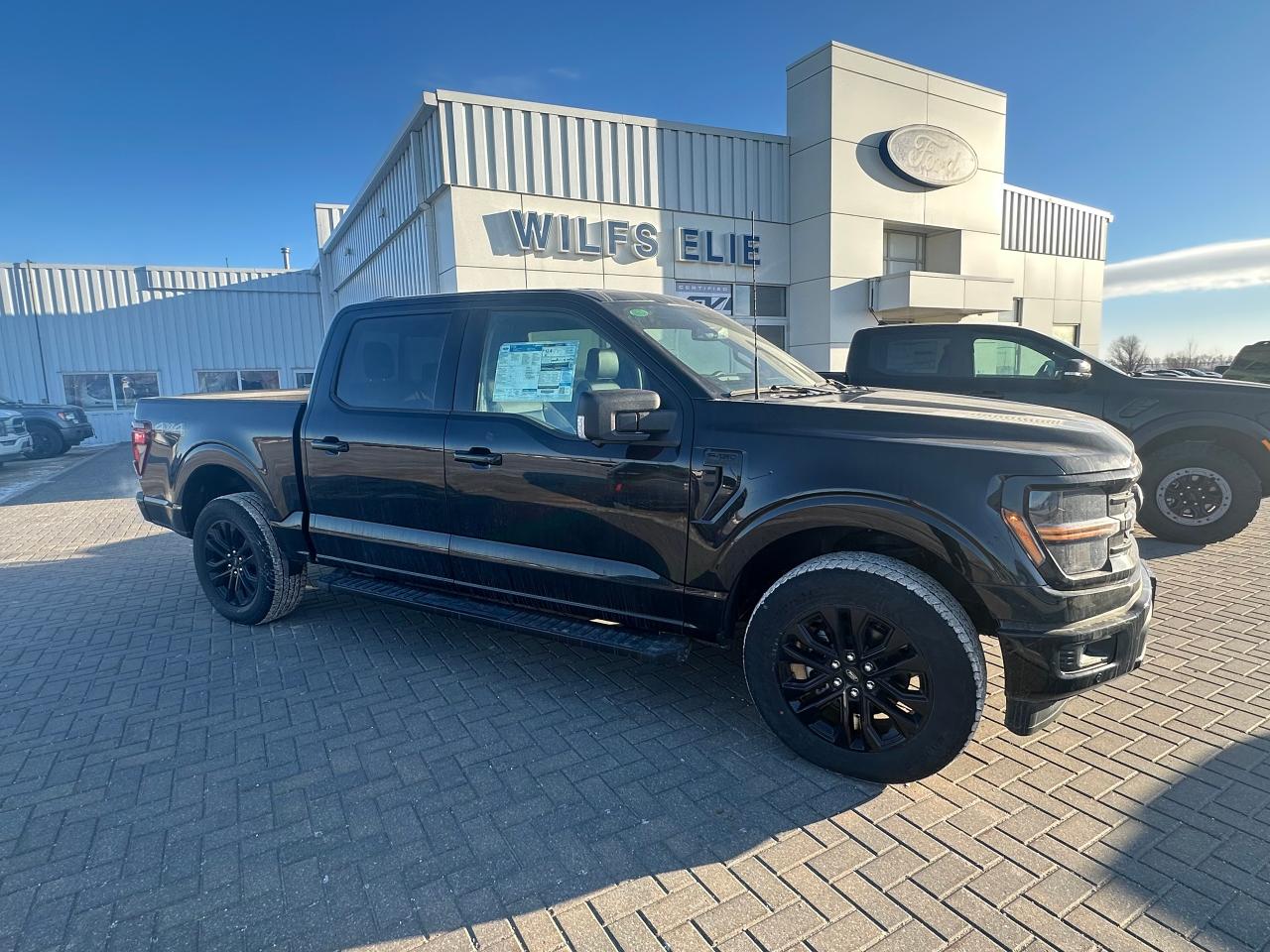 2024 Ford F-150 XLT 4WD SUPERCREW 5.5' BOX Photo1