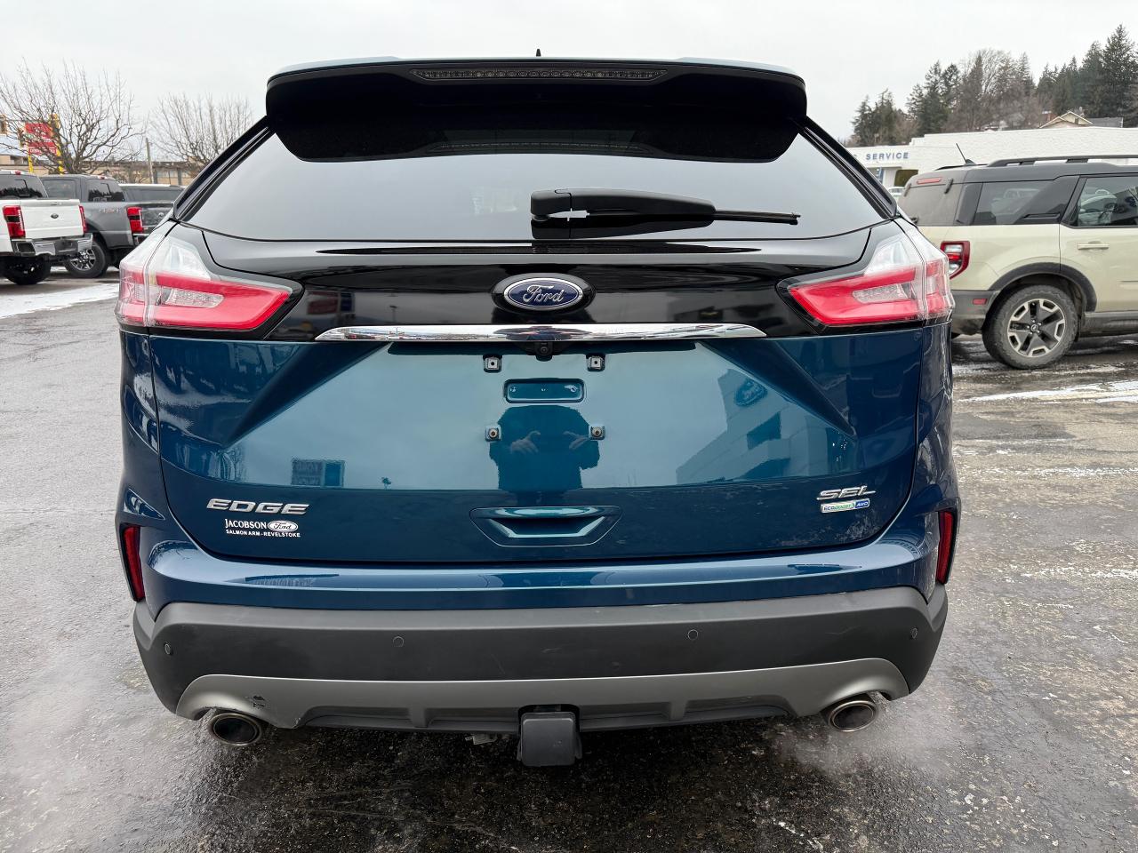 2020 Ford Edge SEL Photo