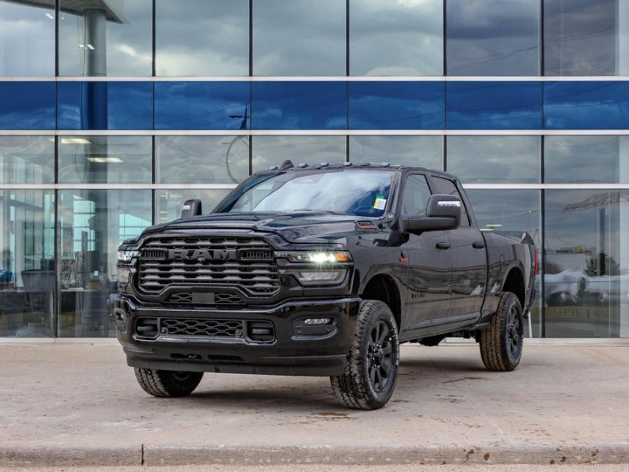 2025 RAM 2500 Big Horn Photo