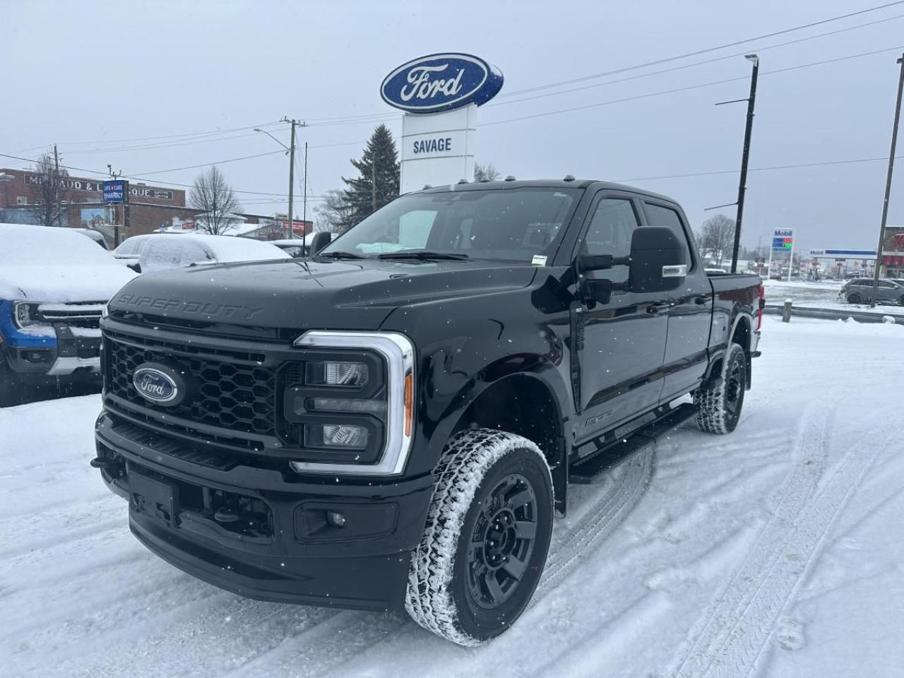 Used 2023 Ford F-250 Super Duty SRW XLT cabine 6 places 4RM caisse de 6,75 pi for sale in Sturgeon Falls, ON