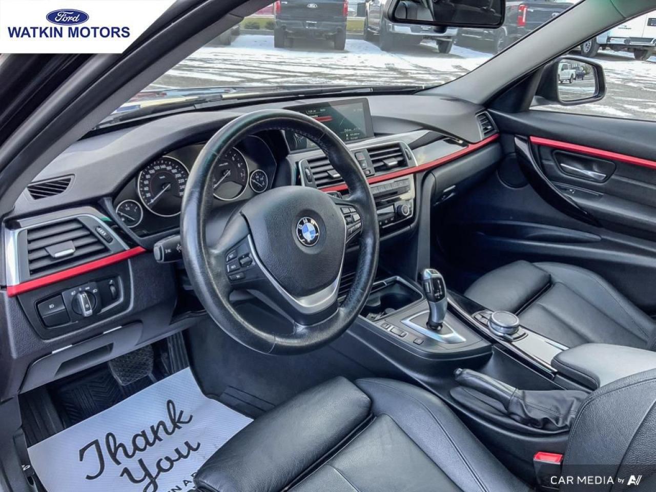 2016 BMW 320 XI Photo15