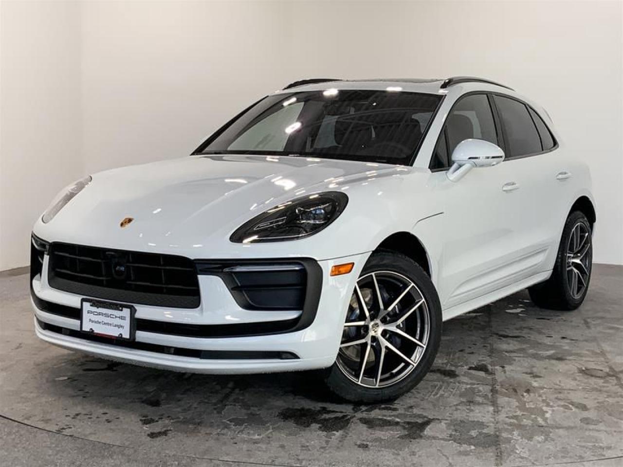 New 2025 Porsche Macan AWD for sale in Langley City, BC