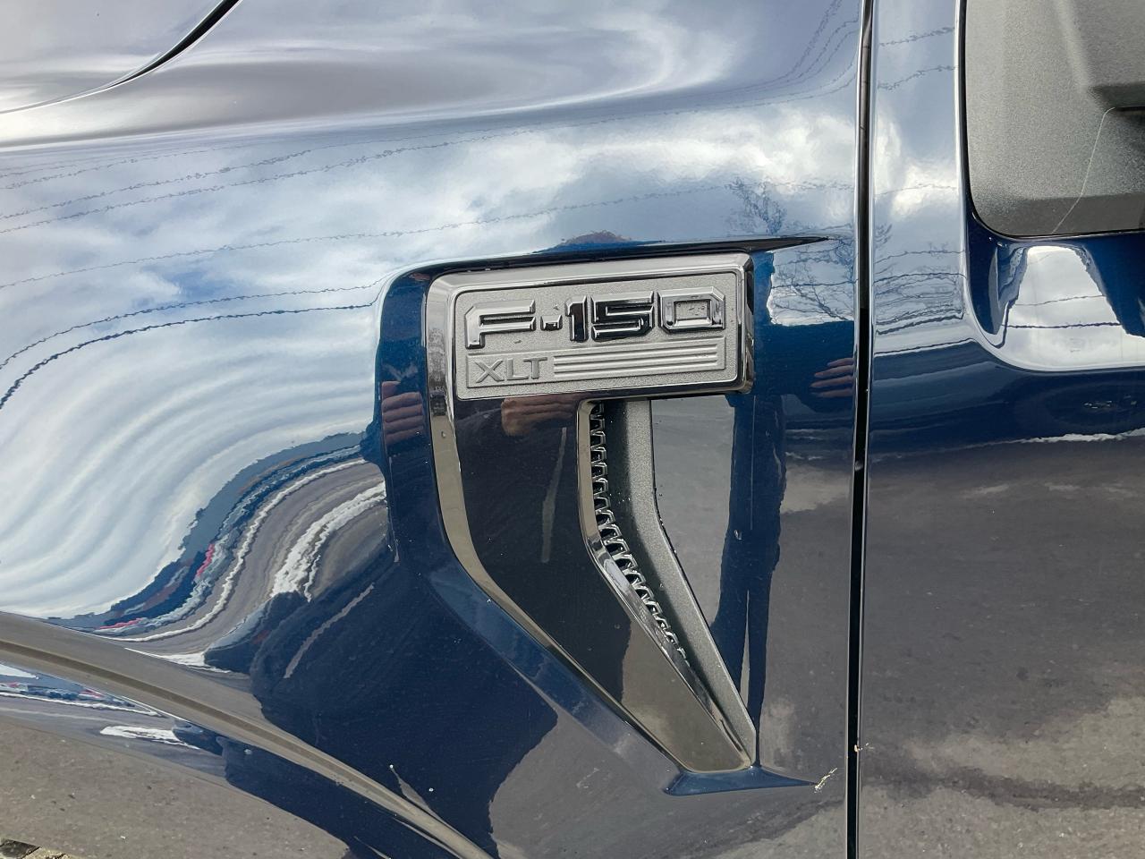 2025 Ford F-150 XLT Photo5