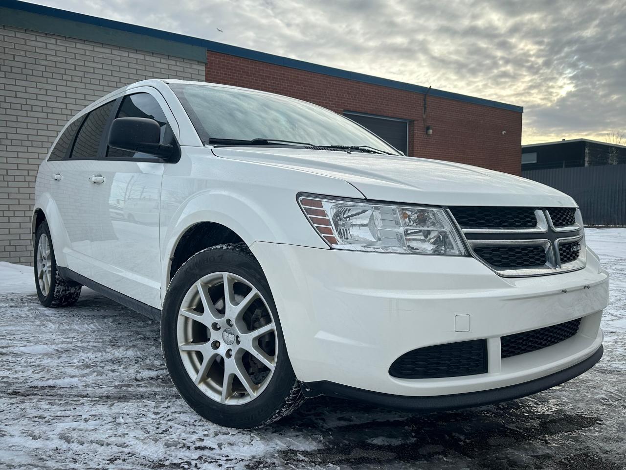 Used 2016 Dodge Journey Canada Value Package FWD *SAFETY INCL*NO ACCIDENT* for sale in North York, ON