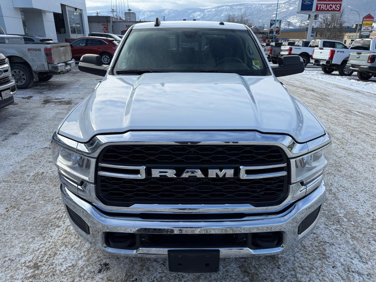 2019 RAM 3500 Tradesman Photo5