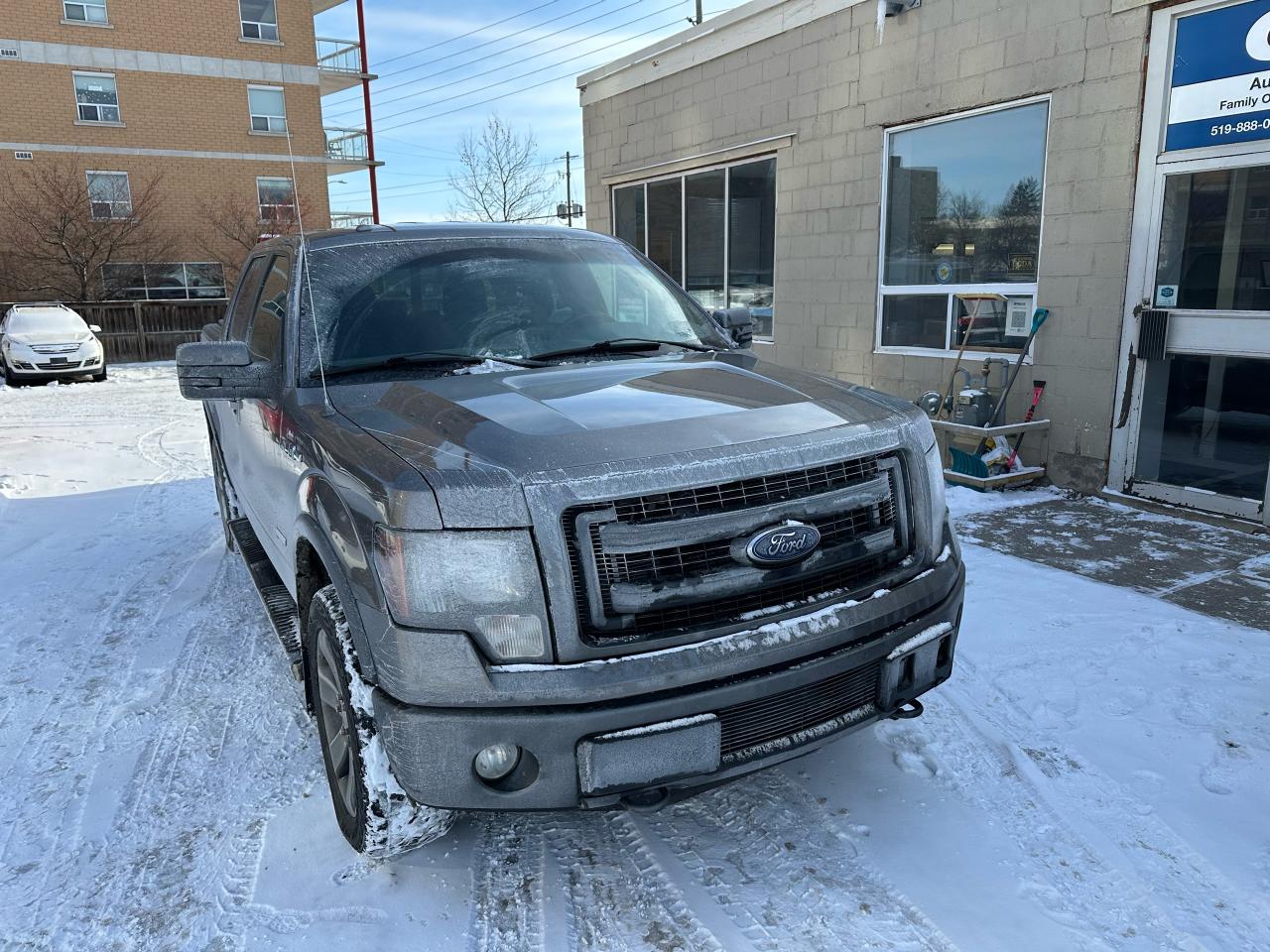 Used 2013 Ford F-150 4WD SUPERCREW 145