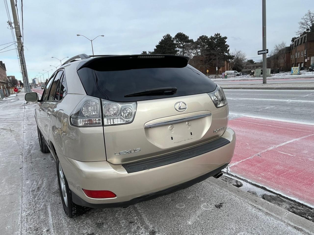 2004 Lexus RX 330 4dr SUV - Leather - Power Seats - Cruise Control Photo3