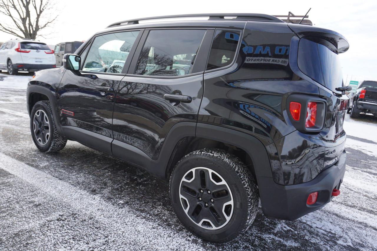 2016 Jeep Renegade TRAILHAWK AWD CERTIFIED *1 OWNER*ACCIDENT FREE* CAMERA NAV BLUETOOTH LEATHER CRUISE ALLOYS - Photo #4