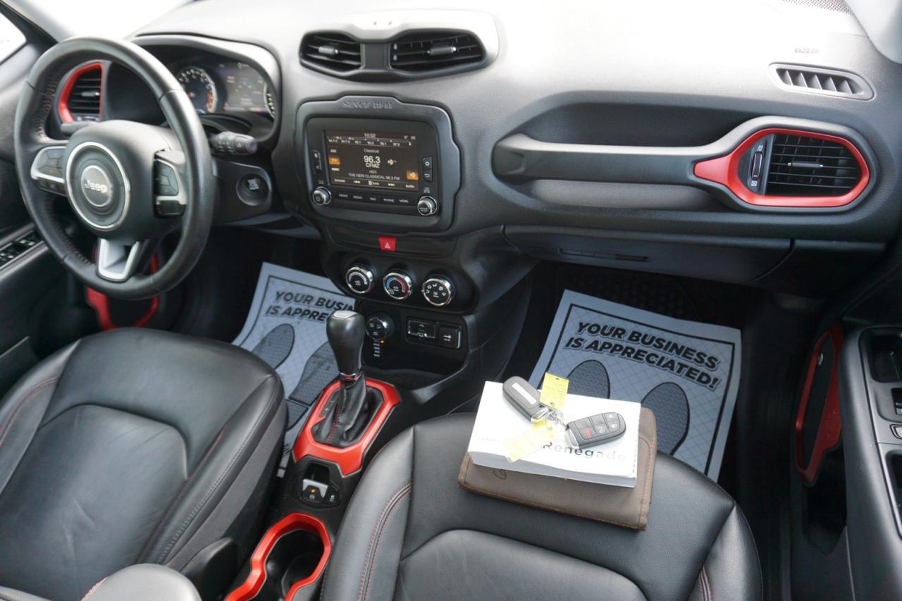 2016 Jeep Renegade TRAILHAWK AWD CERTIFIED *1 OWNER*ACCIDENT FREE* CAMERA NAV BLUETOOTH LEATHER CRUISE ALLOYS - Photo #13