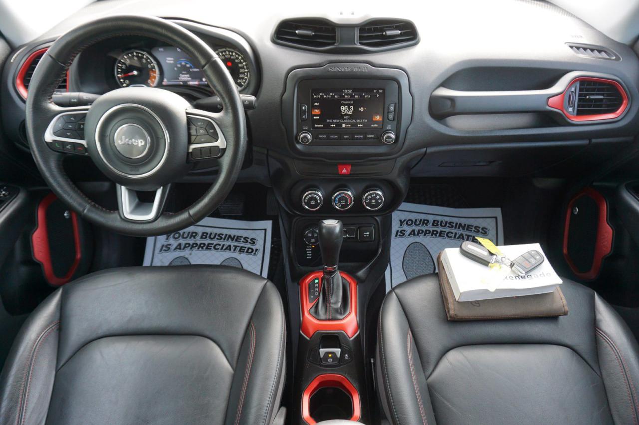 2016 Jeep Renegade TRAILHAWK AWD CERTIFIED *1 OWNER*ACCIDENT FREE* CAMERA NAV BLUETOOTH LEATHER CRUISE ALLOYS - Photo #12