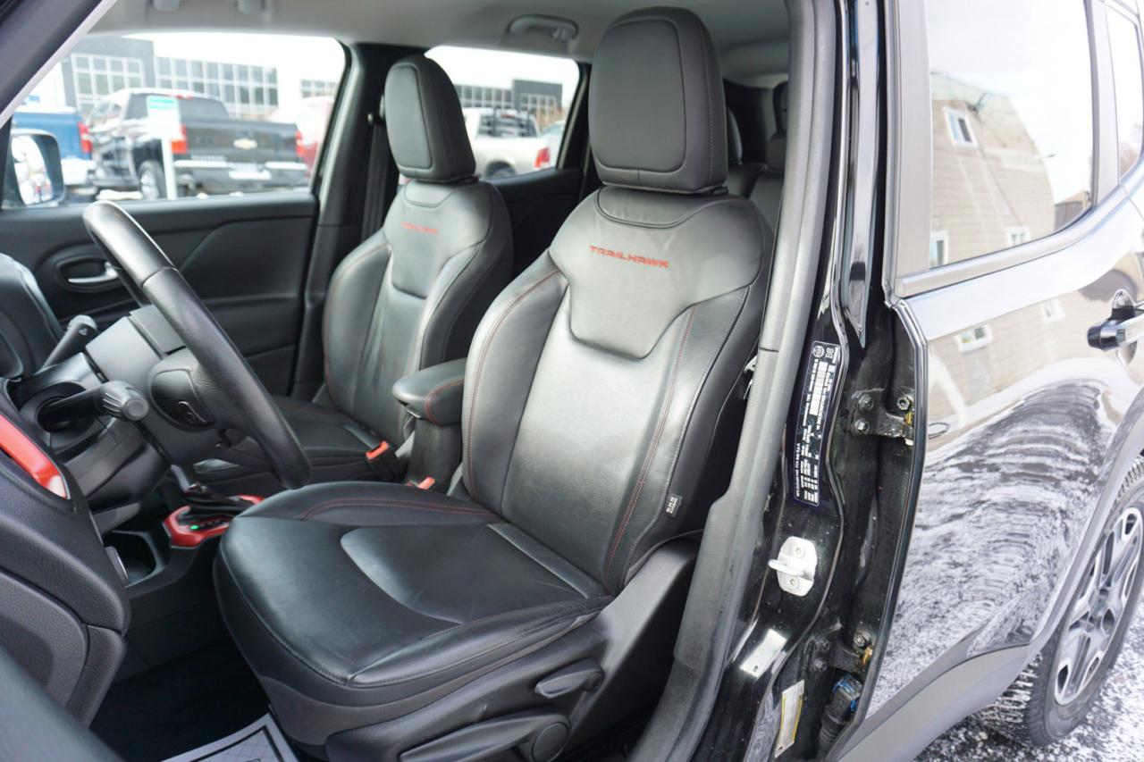 2016 Jeep Renegade TRAILHAWK AWD CERTIFIED *1 OWNER*ACCIDENT FREE* CAMERA NAV BLUETOOTH LEATHER CRUISE ALLOYS - Photo #14