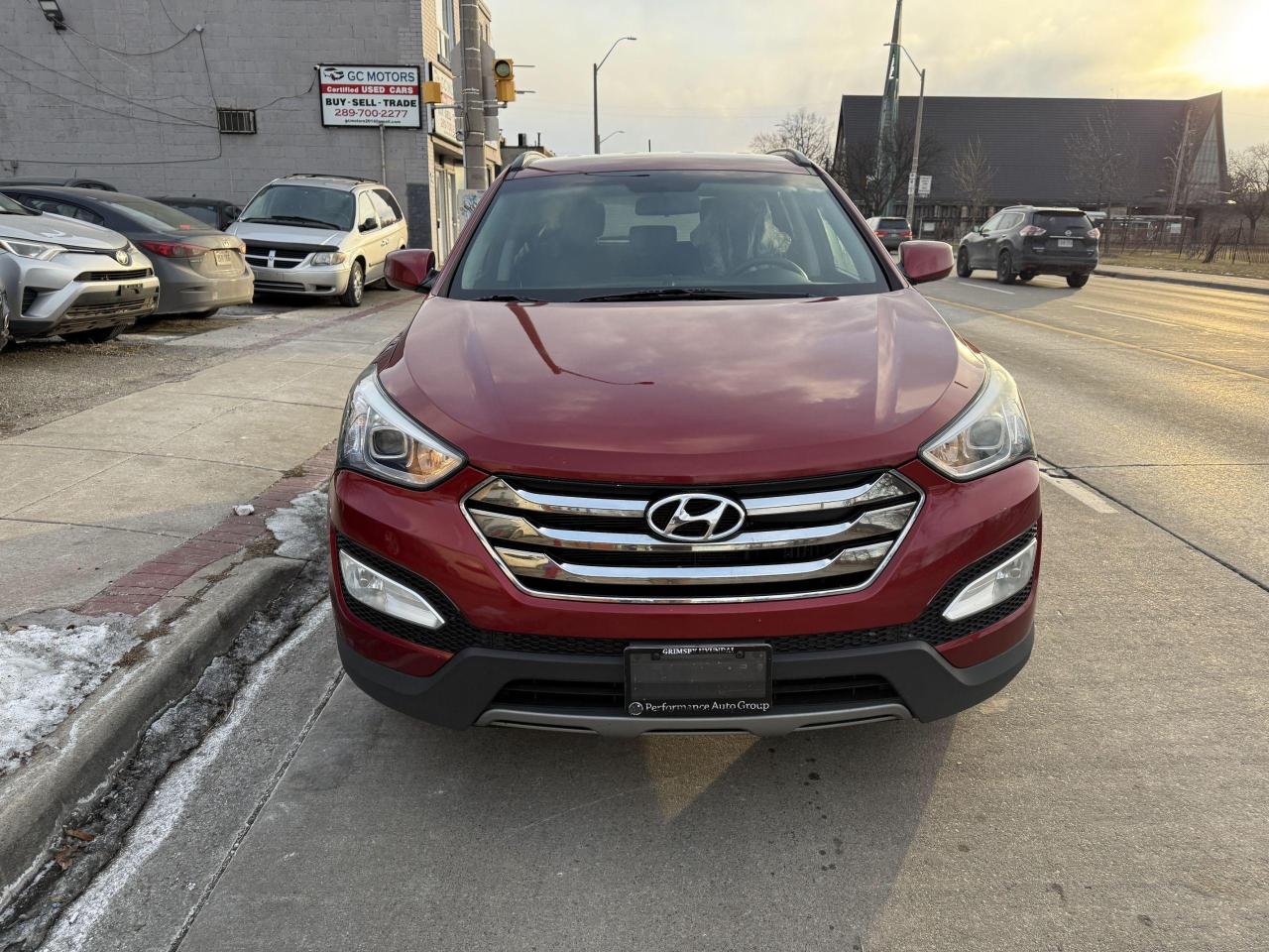 Used 2013 Hyundai Santa Fe FWD 4dr 2.0T Auto for sale in Hamilton, ON