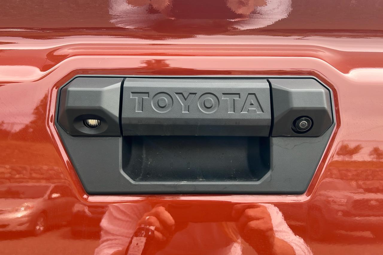 2025 Toyota Tacoma Double Cab AT TRD Off Road Premium Photo