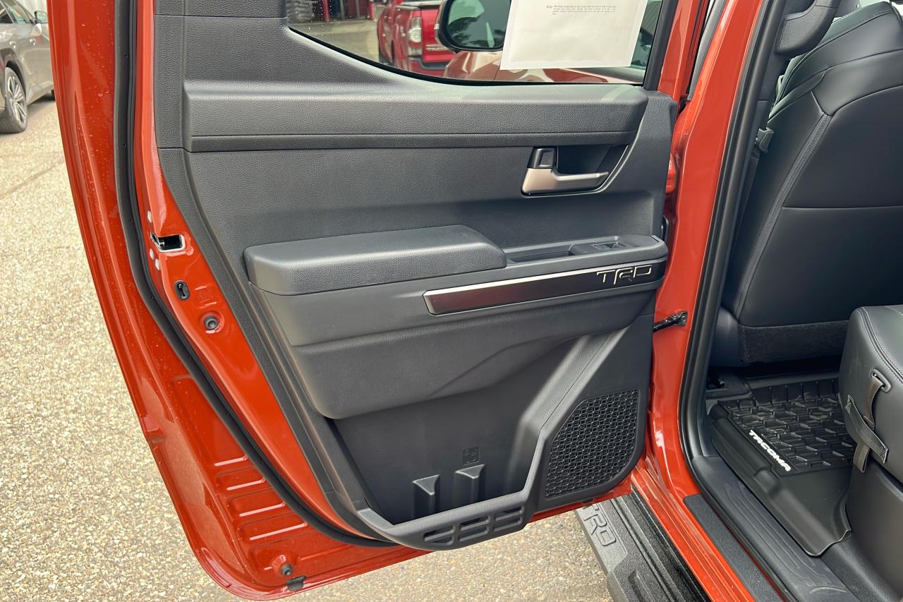 2025 Toyota Tacoma Double Cab AT TRD Off Road Premium Photo