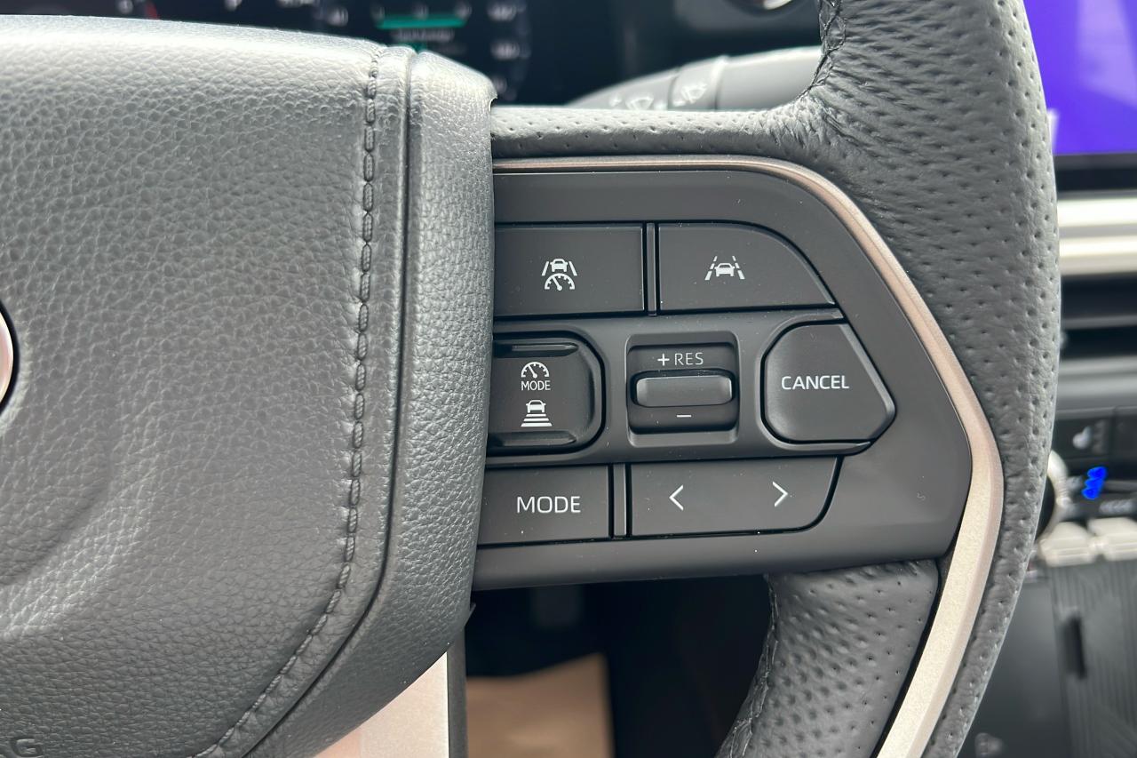 2025 Toyota Tacoma Double Cab AT TRD Off Road Premium Photo