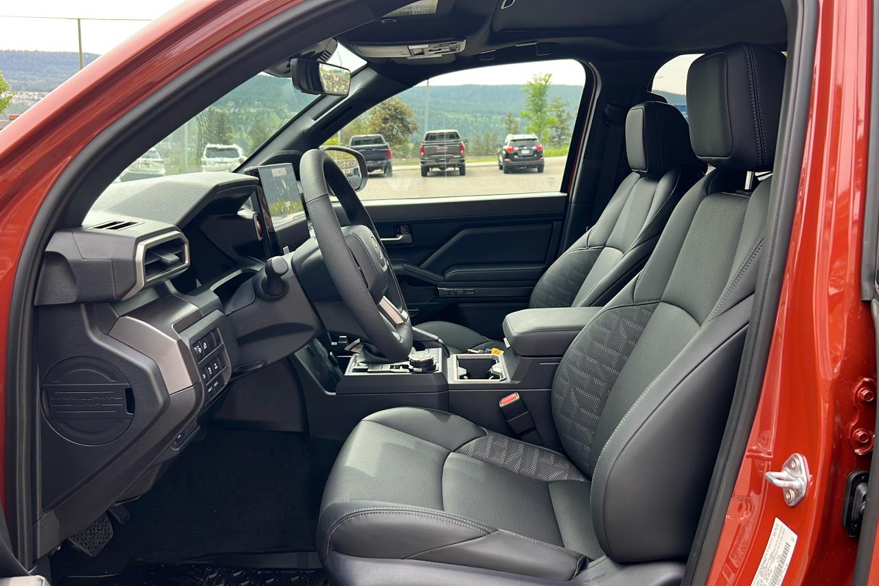 2025 Toyota Tacoma Double Cab AT TRD Off Road Premium Photo