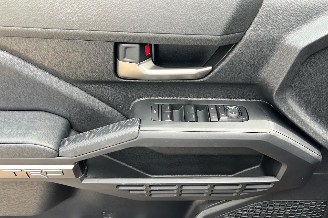 2025 Toyota Tacoma Double Cab AT TRD Off Road Premium Photo