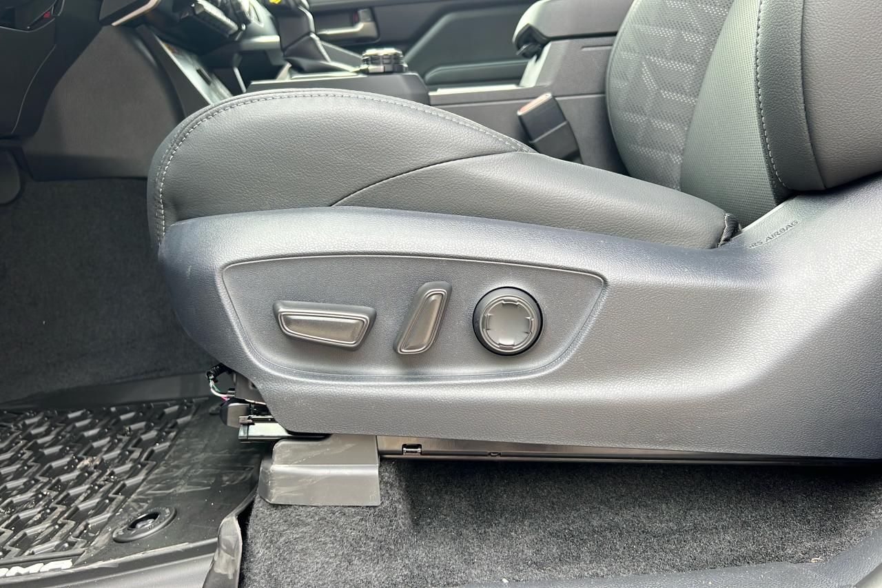 2025 Toyota Tacoma Double Cab AT TRD Off Road Premium Photo