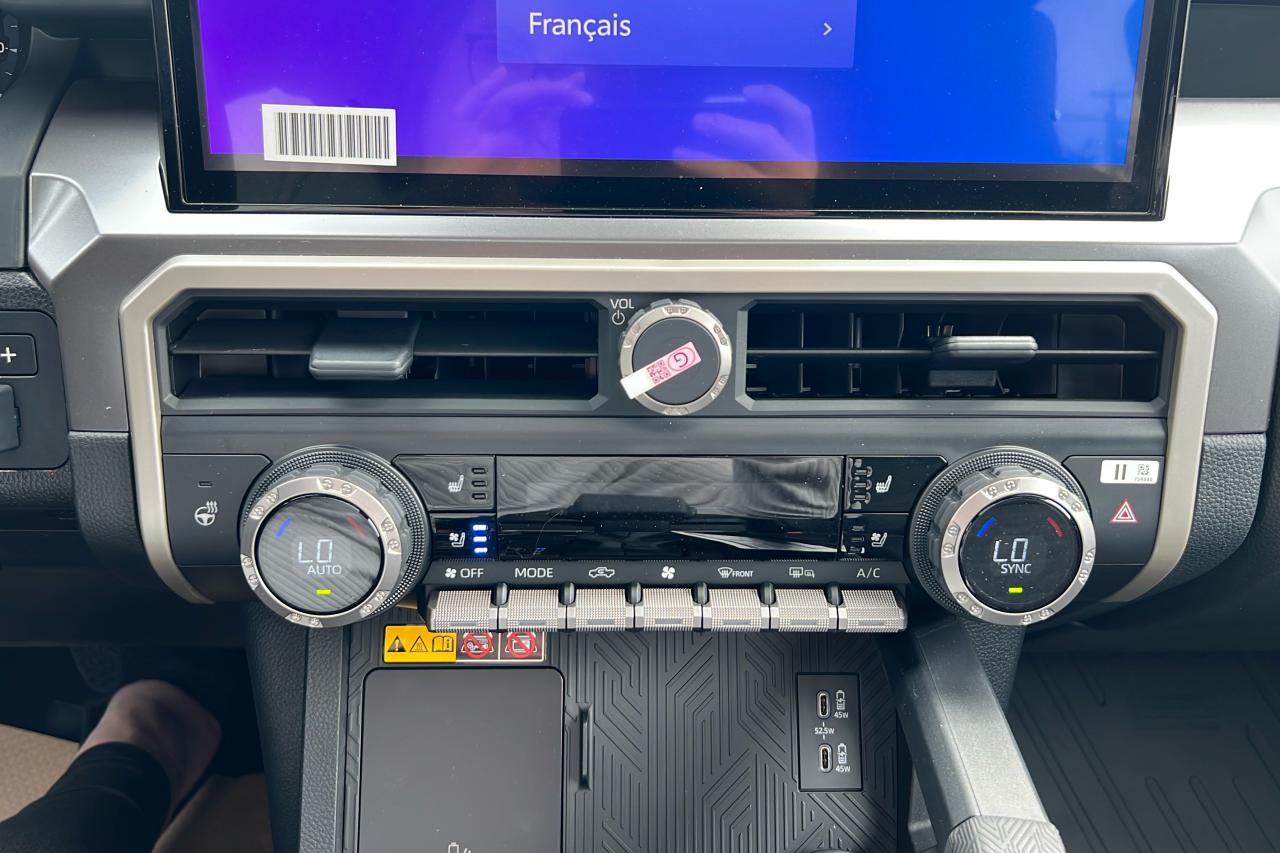 2025 Toyota Tacoma Double Cab AT TRD Off Road Premium Photo