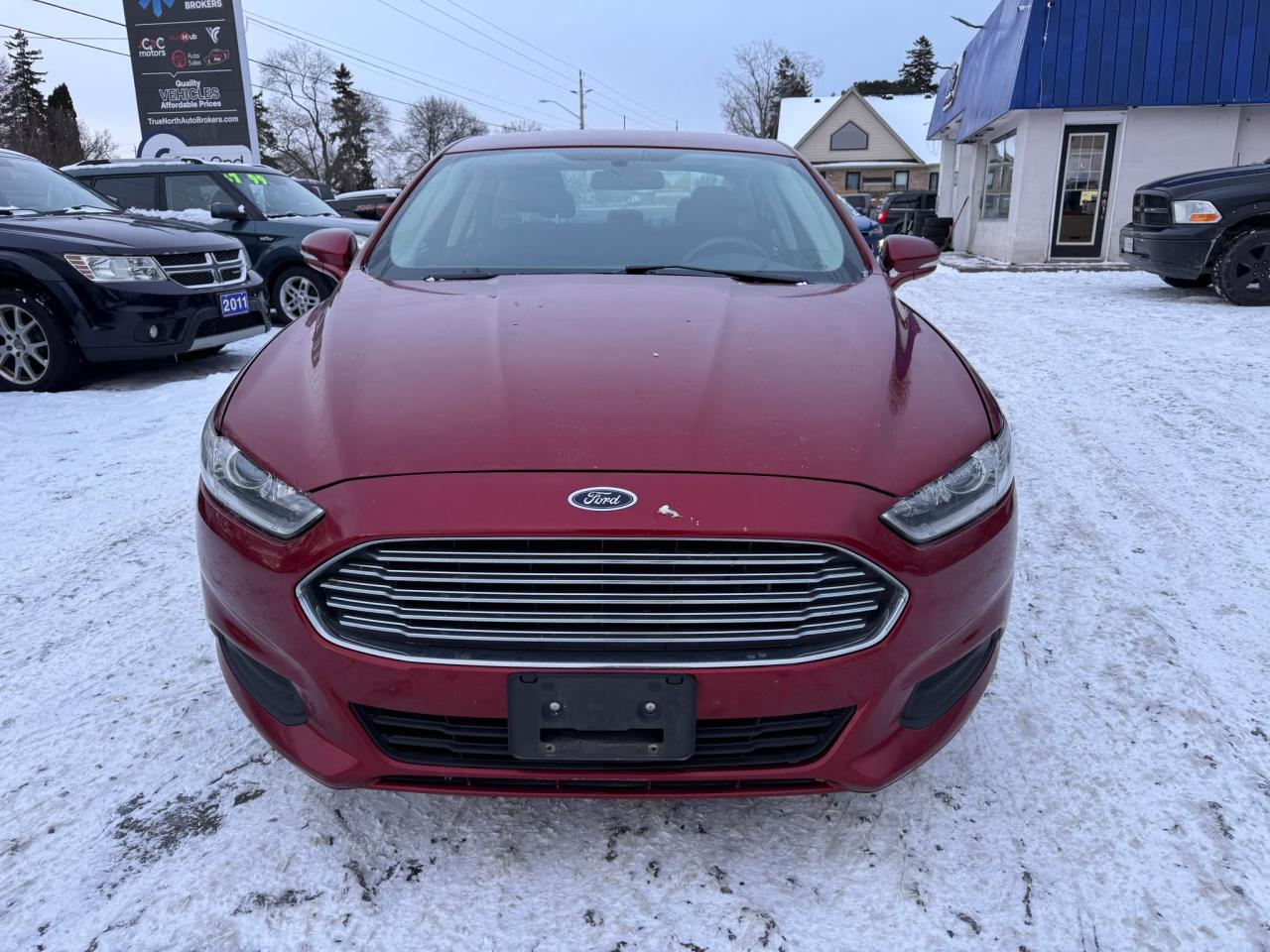 2016 Ford Fusion SE - Photo #2