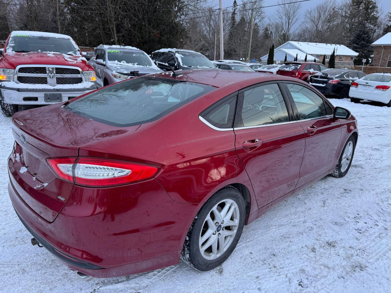 2016 Ford Fusion SE - Photo #7