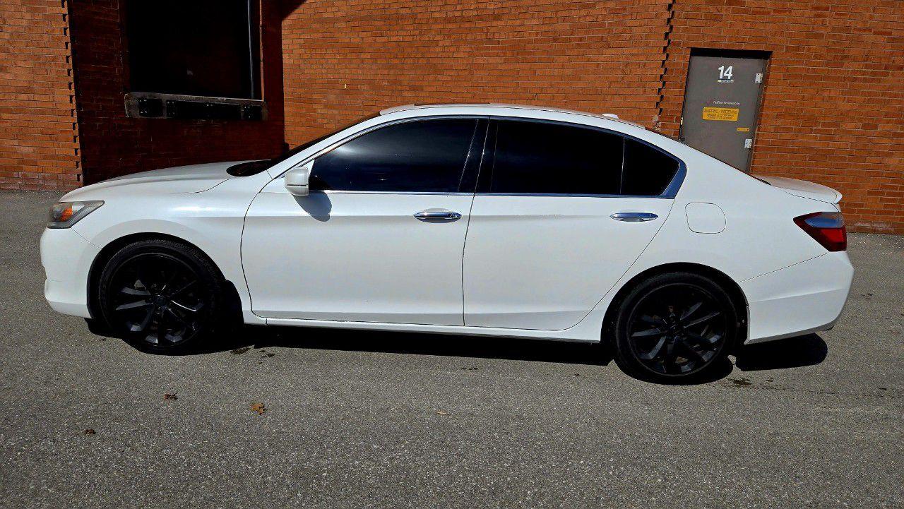 2014 Honda Accord Sedan Touring Automatic - Photo #8