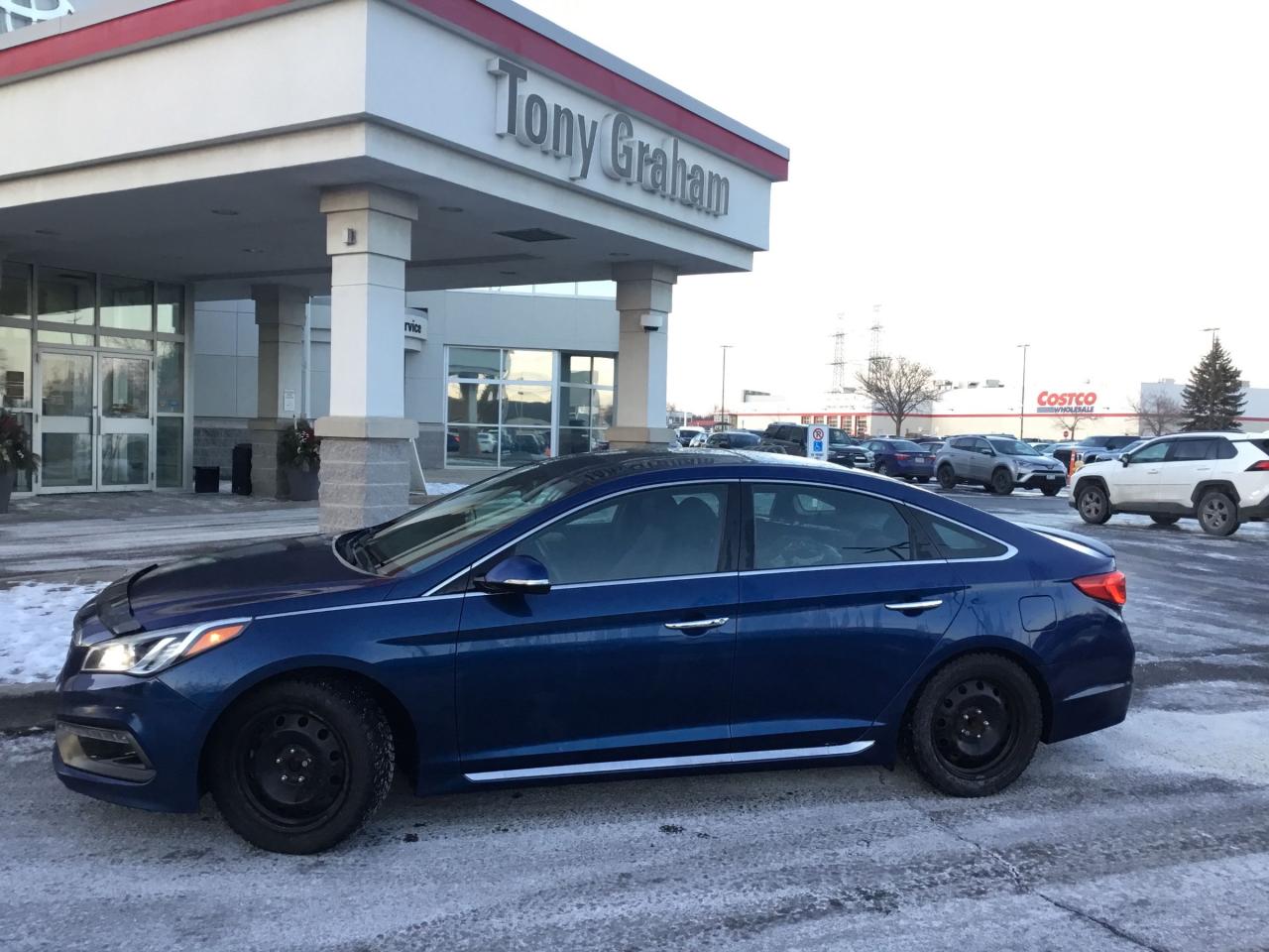 Used 2016 Hyundai Sonata 2.0T Sport Ultimate for sale in Ottawa, ON