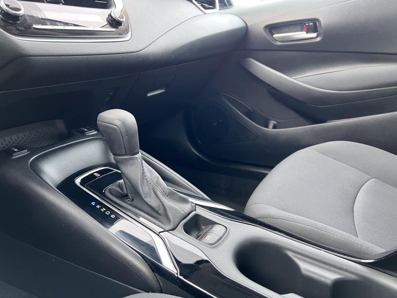 2021 Toyota Corolla LE - Photo #22