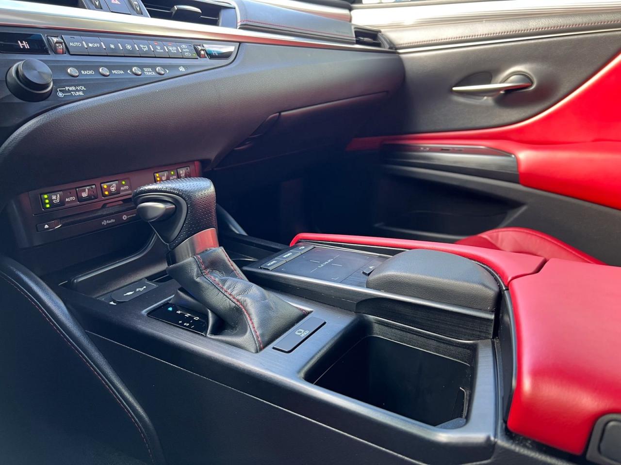 2019 Lexus ES 350 ES 350 F-Sport - Photo #28