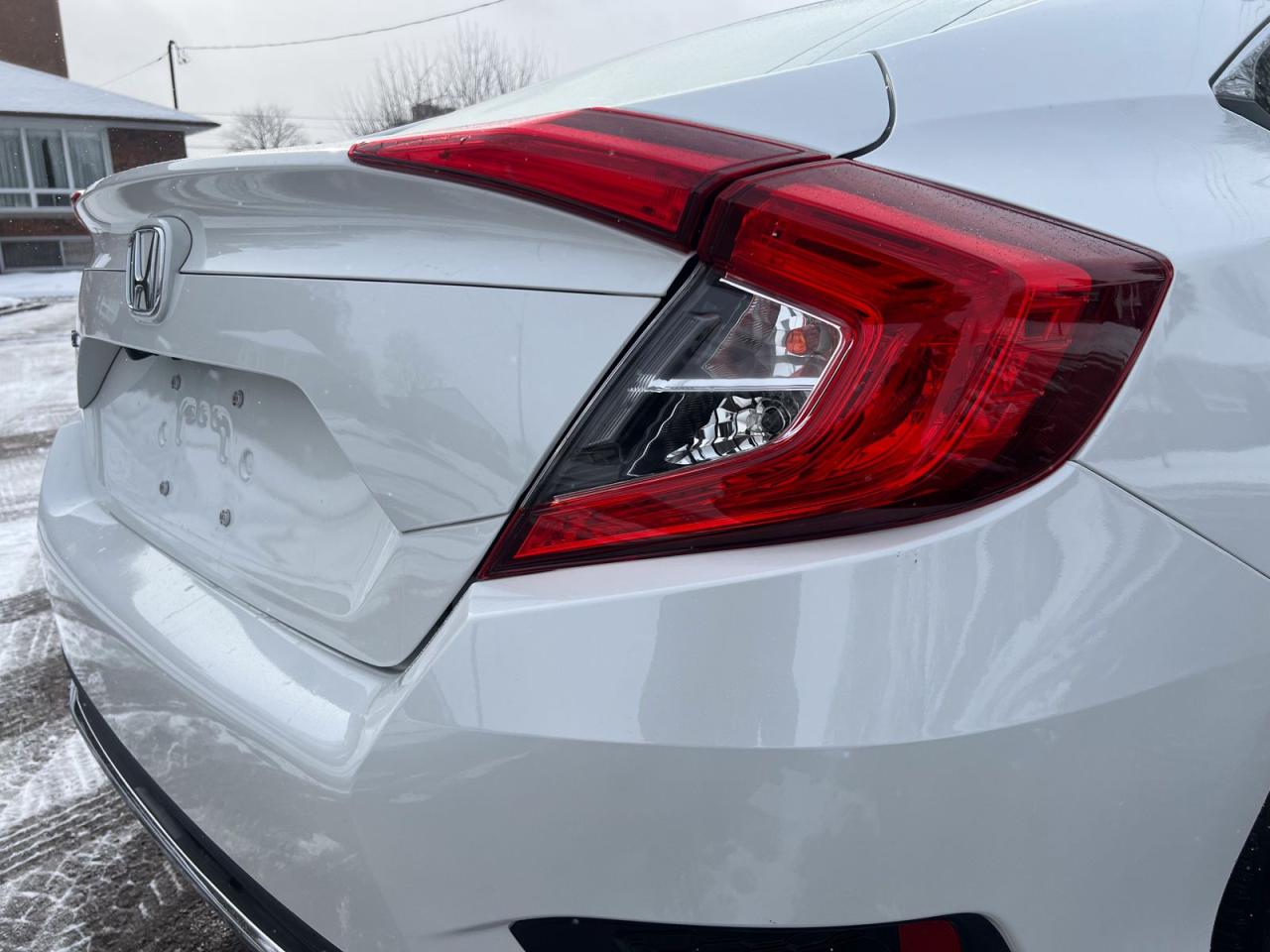 2019 Honda Civic EX Sedan CVT - Photo #9
