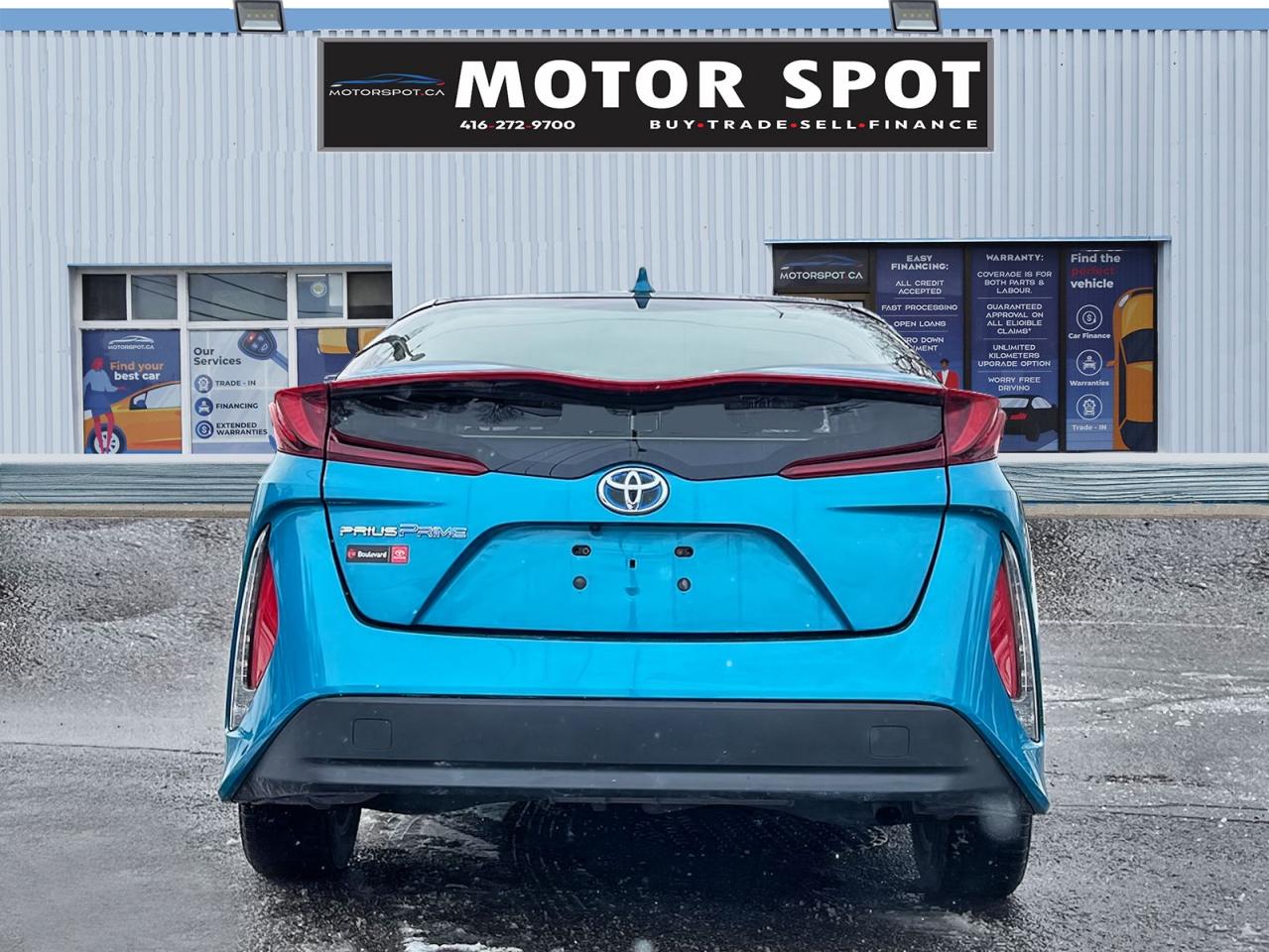 2020 Toyota Prius Prime LE - Photo #5