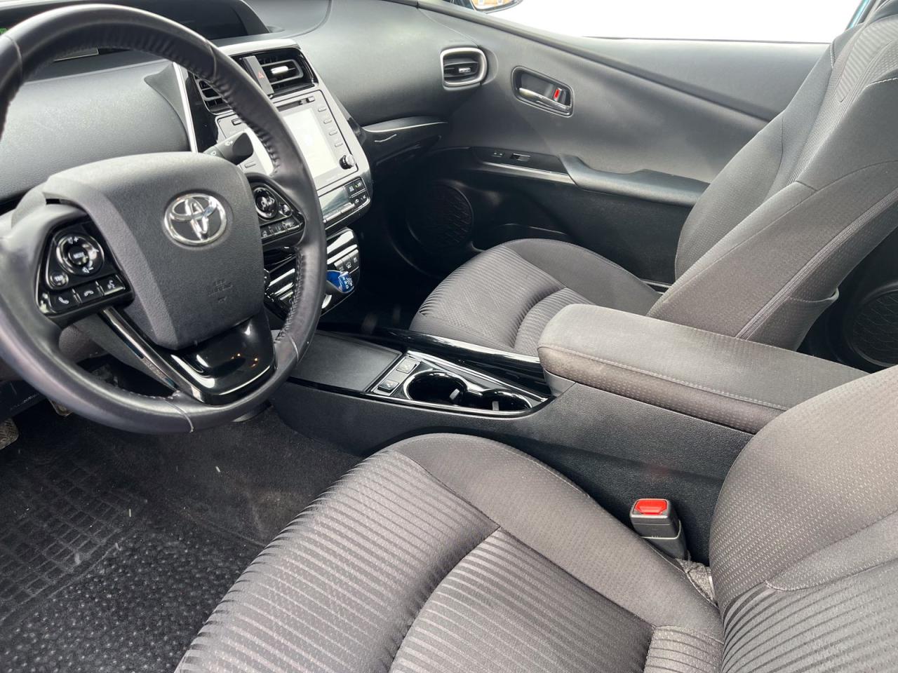 2020 Toyota Prius Prime LE - Photo #22