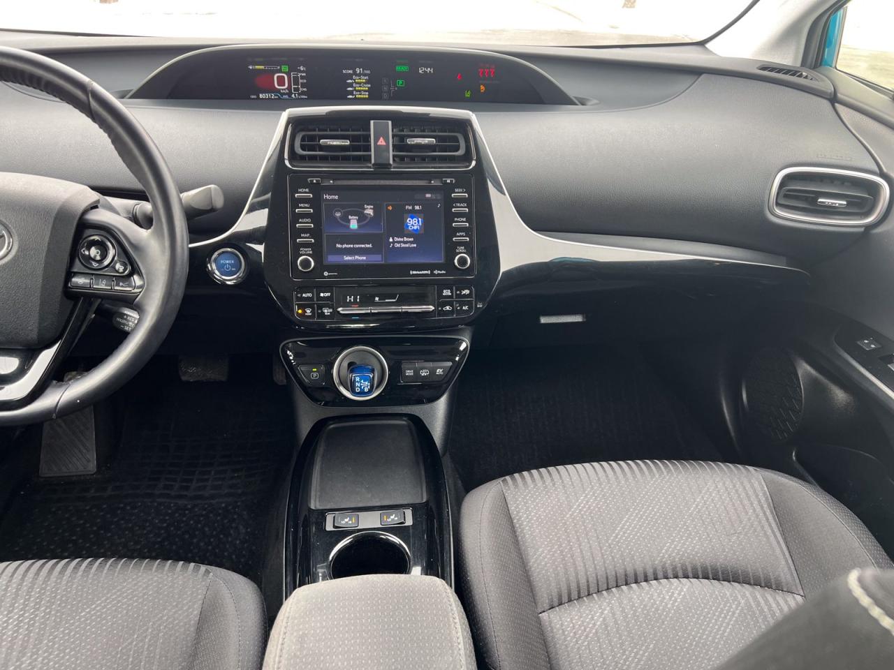 2020 Toyota Prius Prime LE - Photo #24