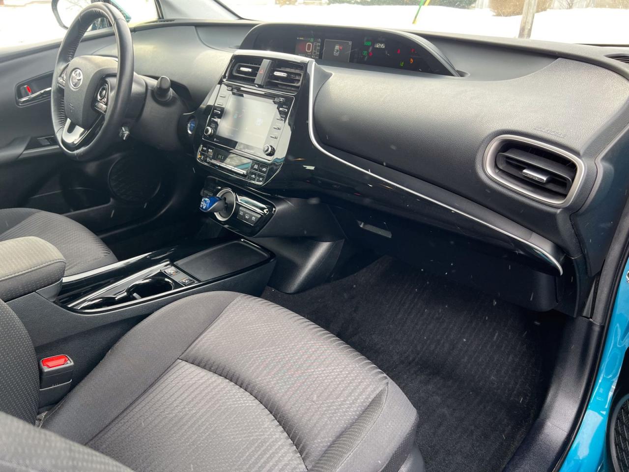 2020 Toyota Prius Prime LE - Photo #29