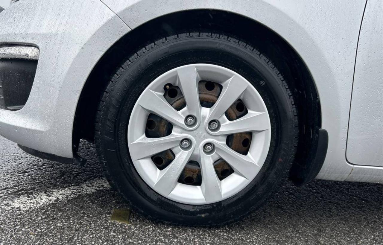 2016 Kia Rio LX+ ECO - Photo #9