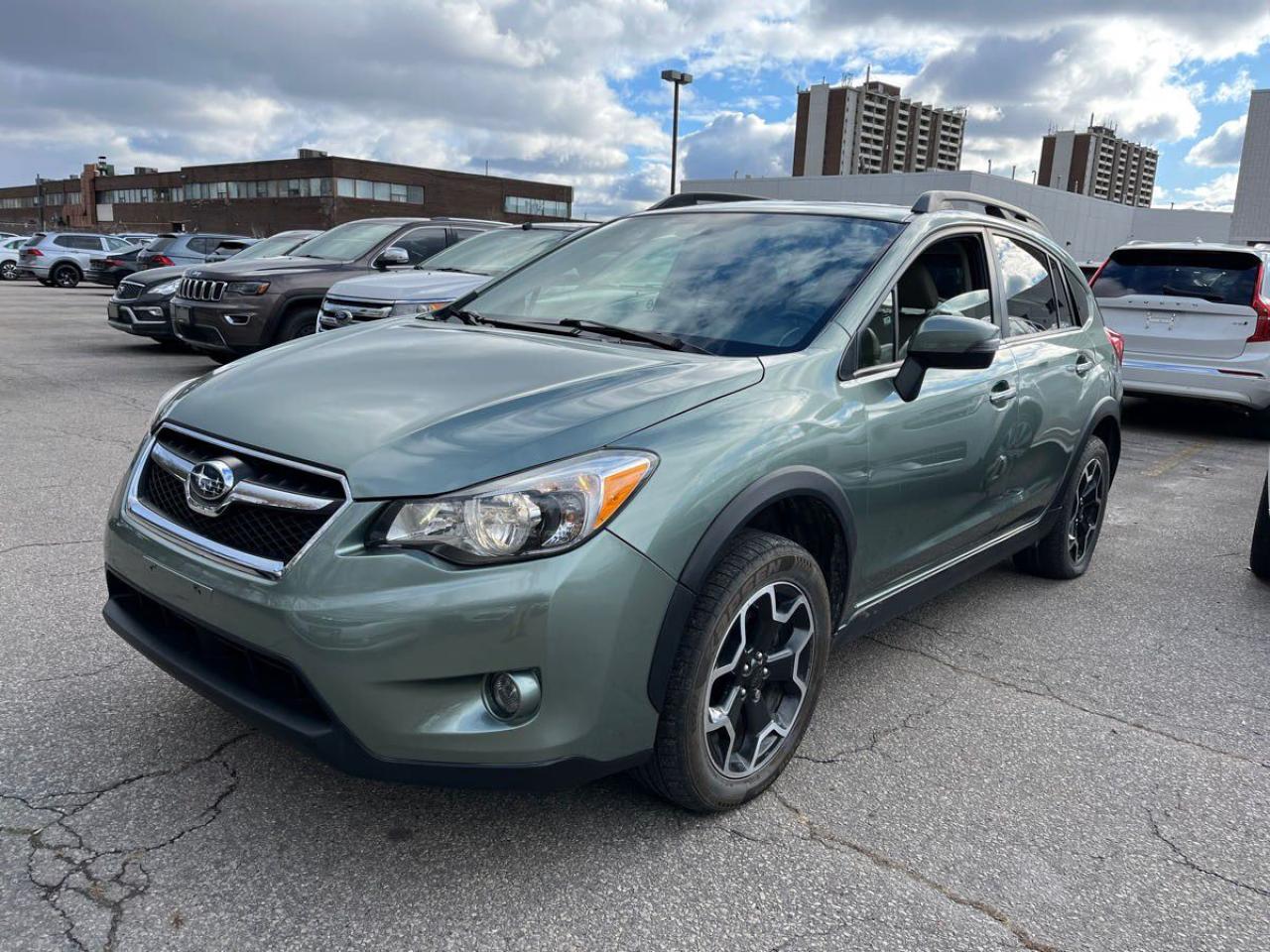 Used 2015 Subaru XV Crosstrek Limited Package NAVI | Leather | Sunroof  | Backup Camera | Heated Seats for sale in Waterloo, ON