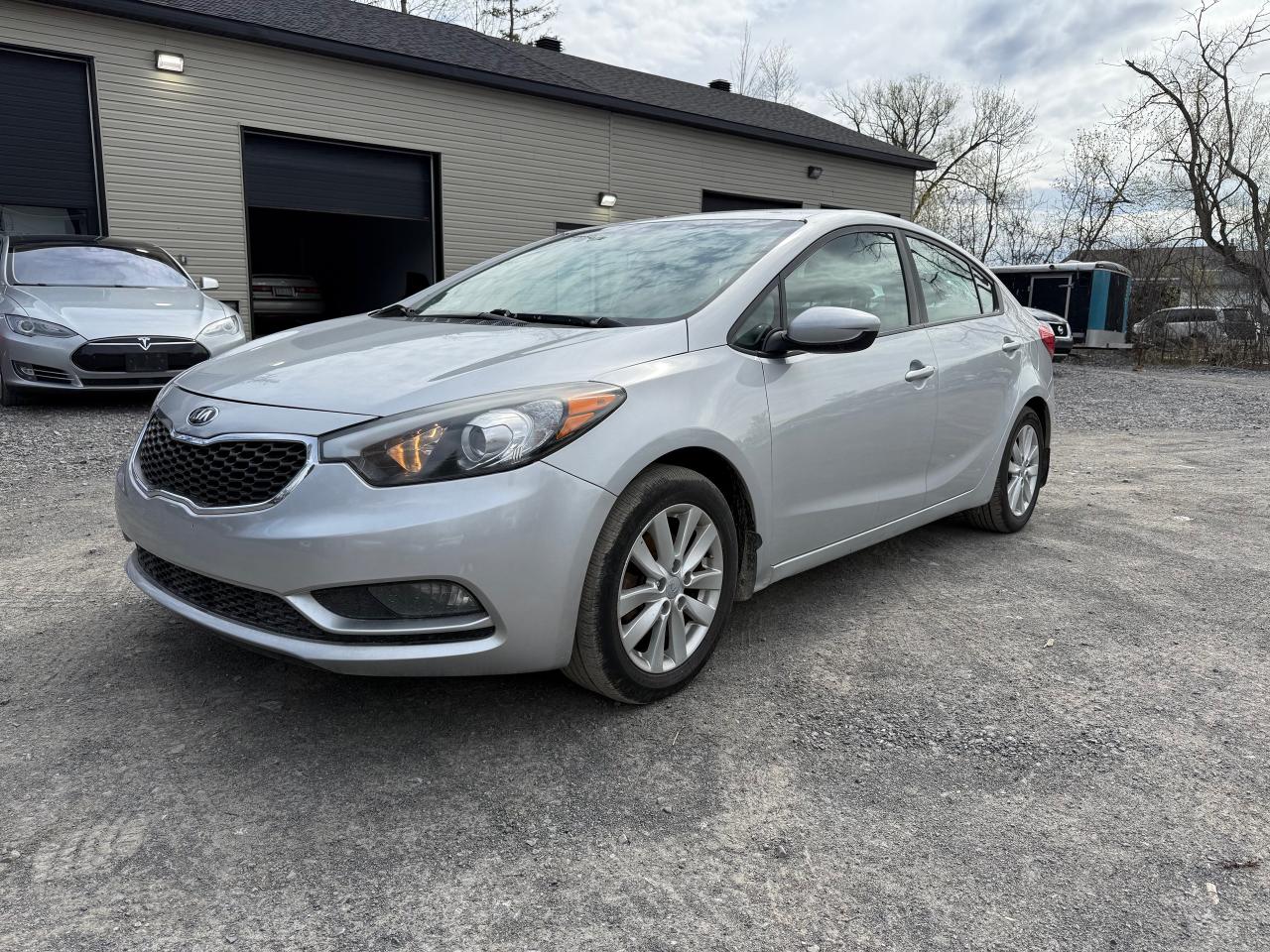 Used 2016 Kia Forte 4DR SDN AUTO LX+ for sale in Ottawa, ON