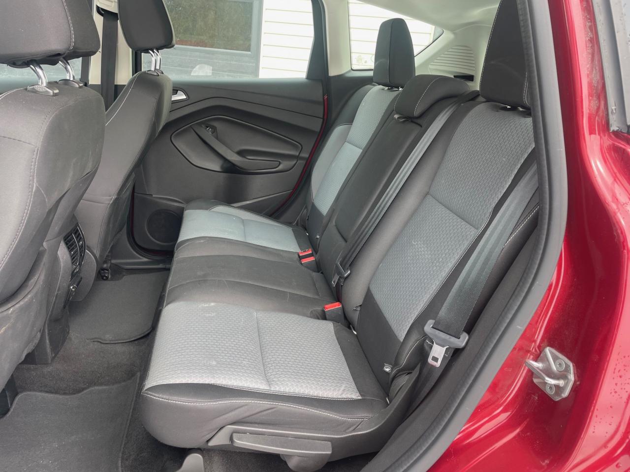 2017 Ford C-MAX 5DR HB SE - Photo #12