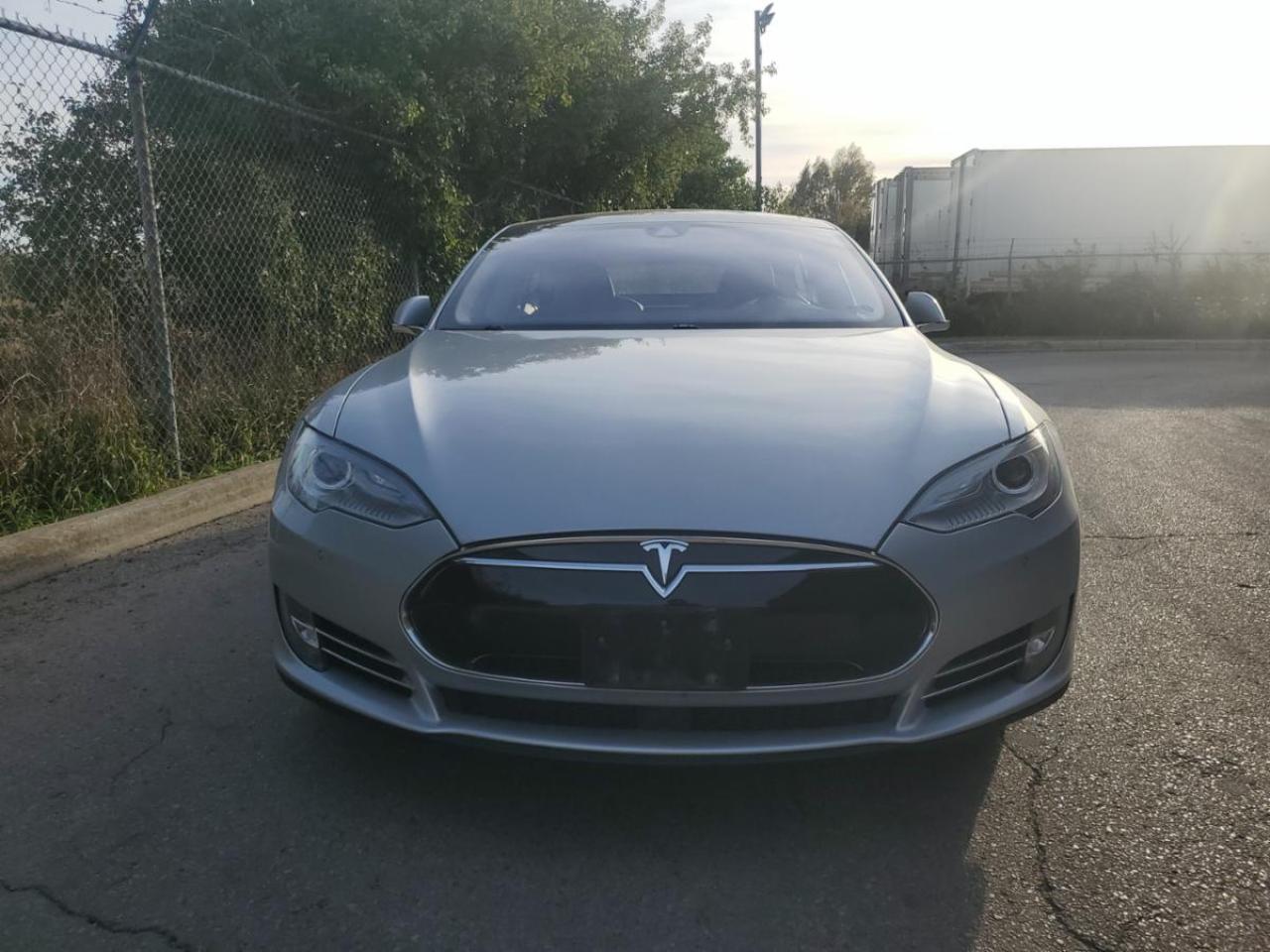 2015 Tesla Model S 4dr Sdn AWD P85D - Photo #4