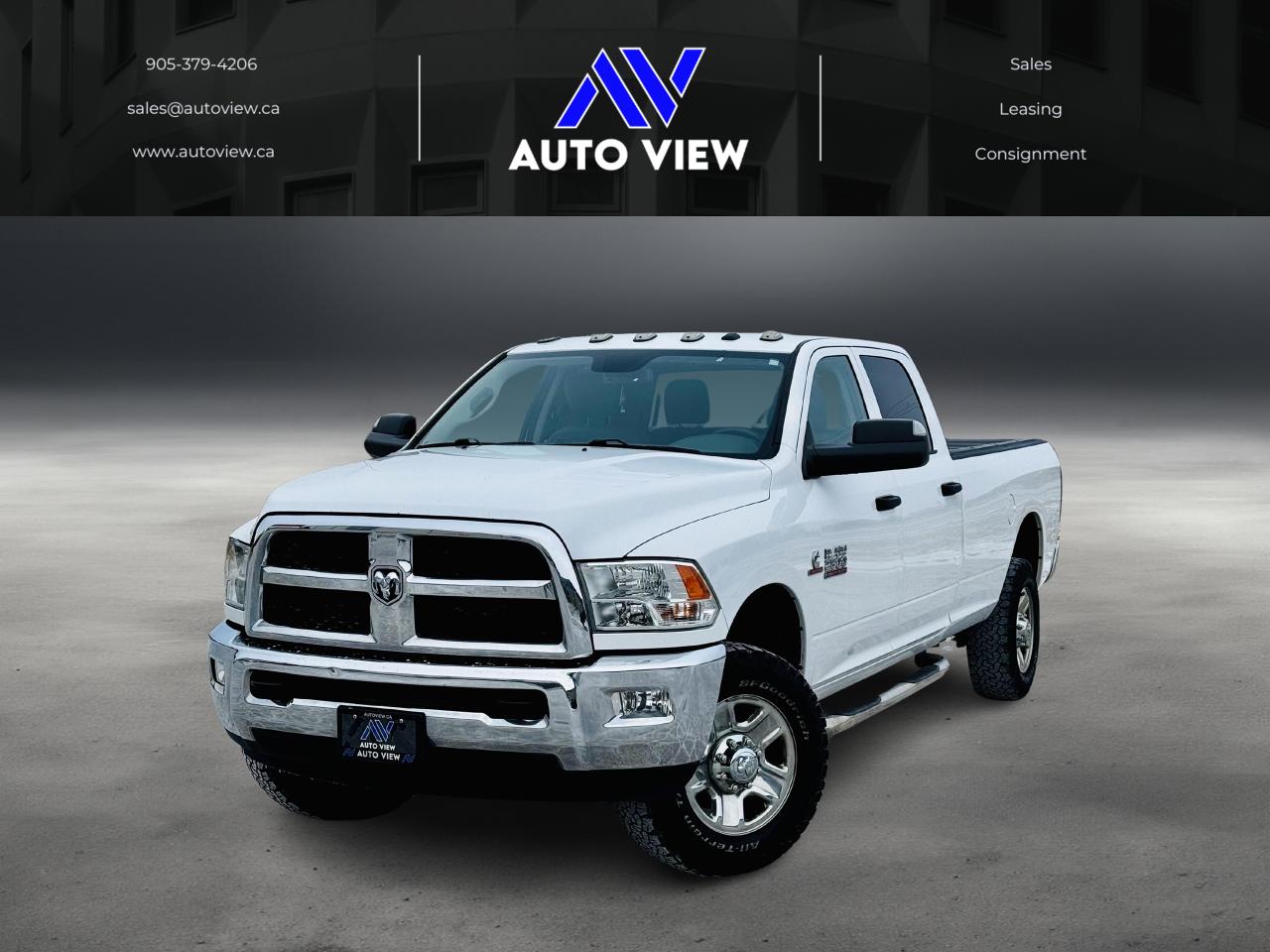 Used 2018 RAM 2500 ST 4x4 Crew Cab 8' Box **HARD TRI-FOLD BED COVER** for sale in Stoney Creek, ON