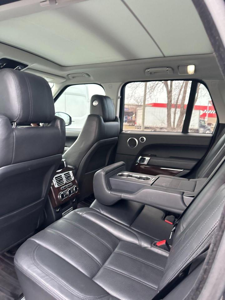 2013 Land Rover Range Rover SC Photo