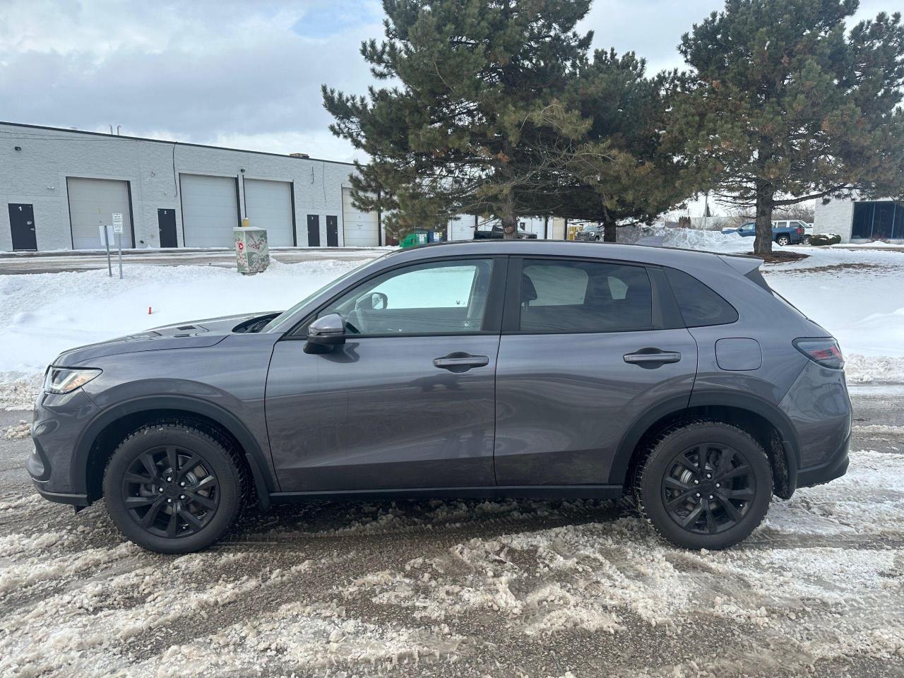 2023 Honda HR-V LX - 4WD - 2.0L - Photo #4