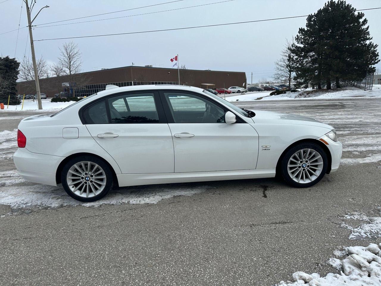 2011 BMW 328i 328i XDRIVE - 82000KM - Photo #6