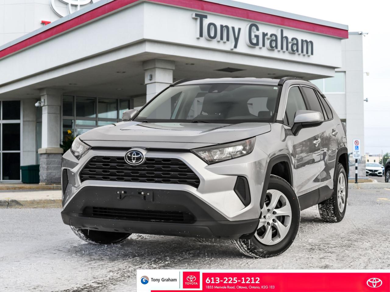 Used 2020 Toyota RAV4 Hybrid XLE for sale in Ottawa, ON