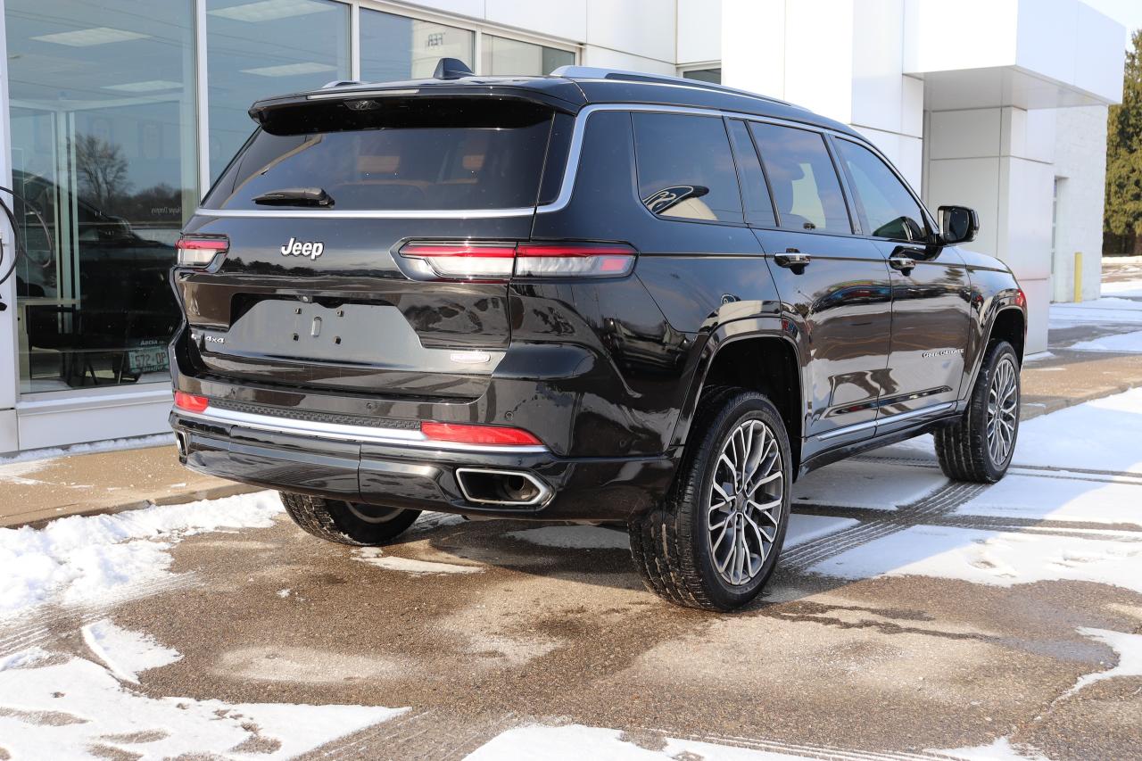 2022 Jeep Grand Cherokee L Summit Reserve 4x4 Photo