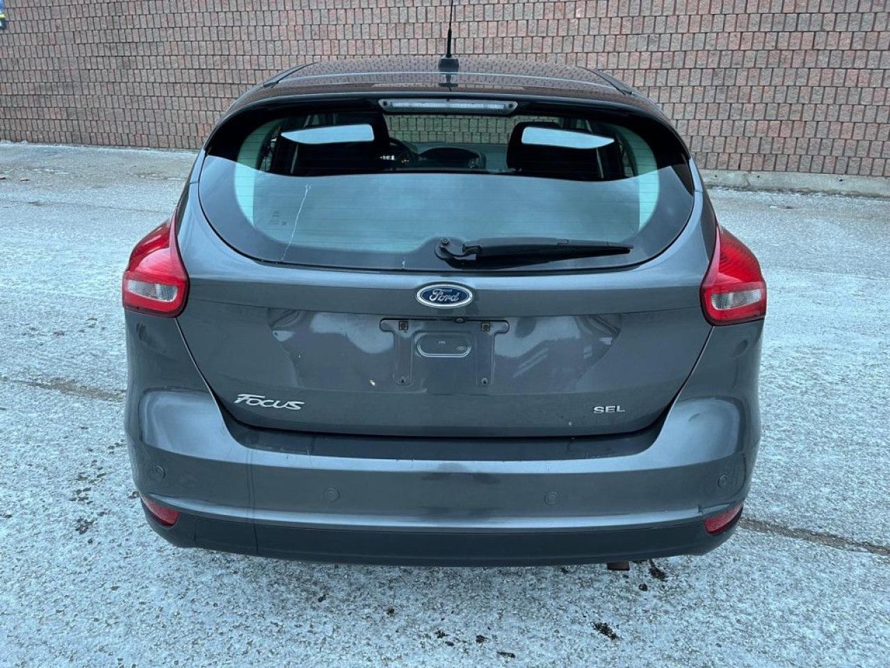 2018 Ford Focus SEL | BACK UP CAM | NAVI | HEATED SEATS - Photo #4