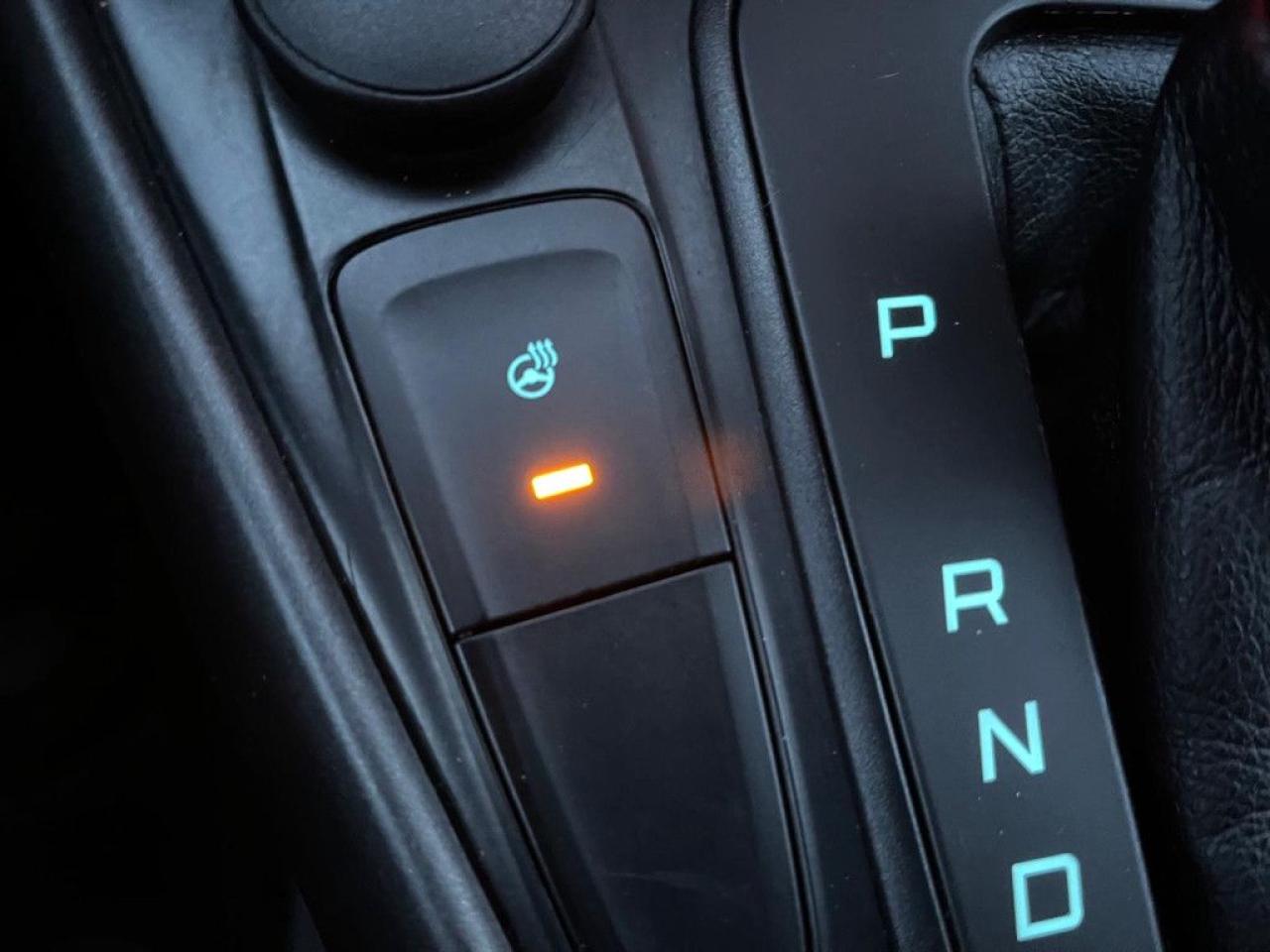 2018 Ford Focus SEL | BACK UP CAM | NAVI | HEATED SEATS - Photo #17