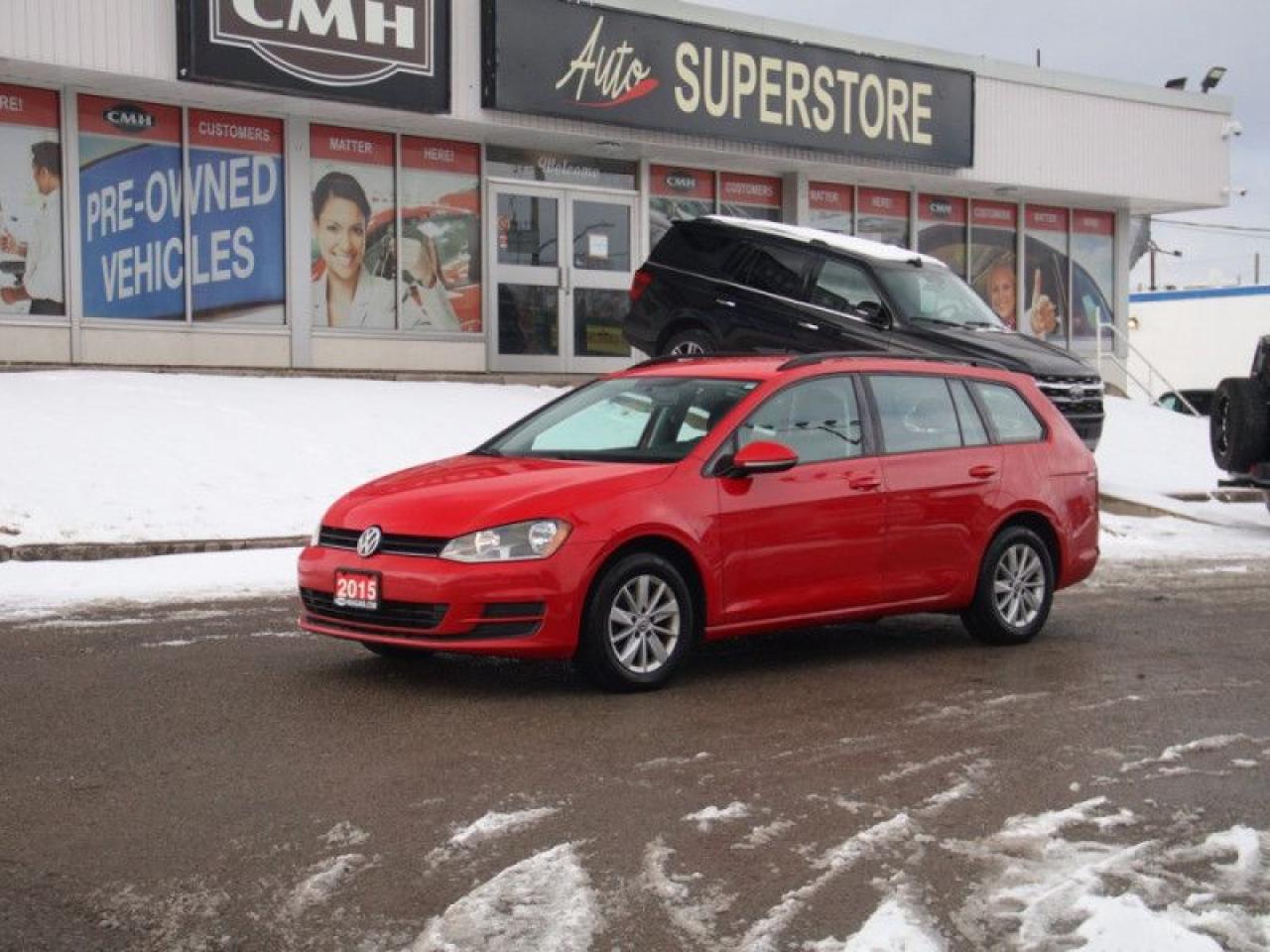 Used 2015 Volkswagen Golf Sportwagen Comfortline  **LOW KMS** for sale in St. Catharines, ON