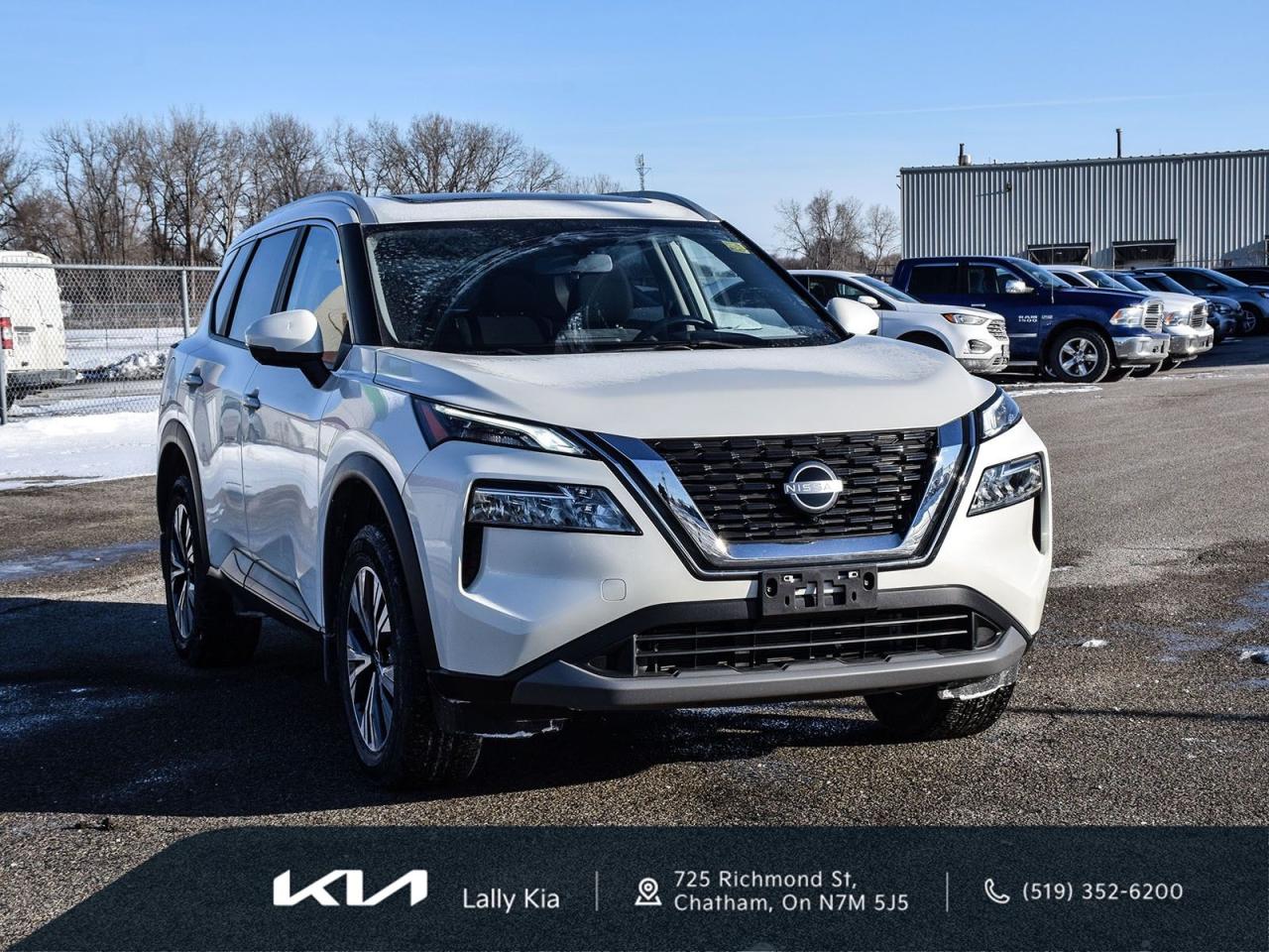 Used 2023 Nissan Rogue SV Moonroof AWD |18